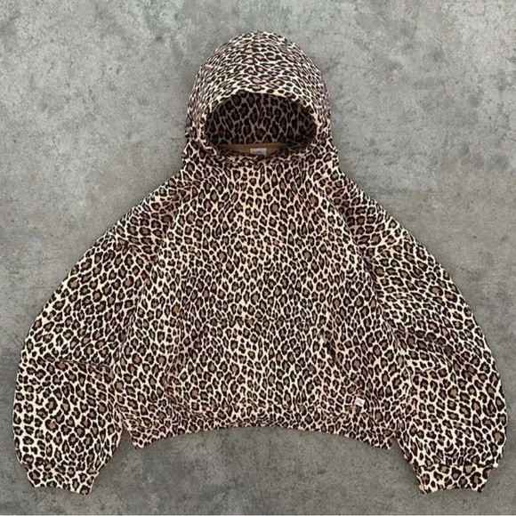 Leopard Print Hoodie - Picture 4 of 4